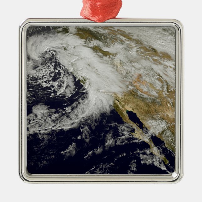 En rad stormar med häftiga vind 2 julgransprydnad metall (Framsidan)