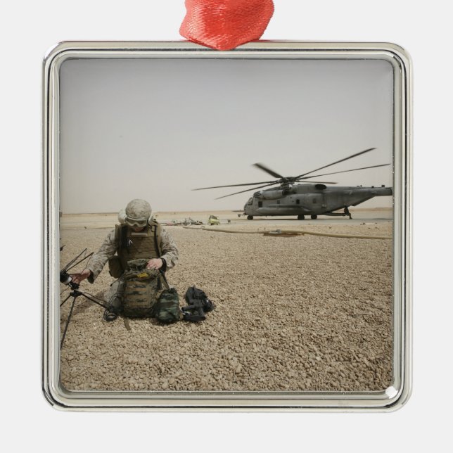 En radiooperatör från fält julgransprydnad metall (Framsidan)