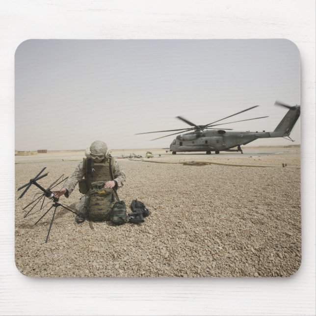 En radiooperatör från fält musmatta (Framsidan)