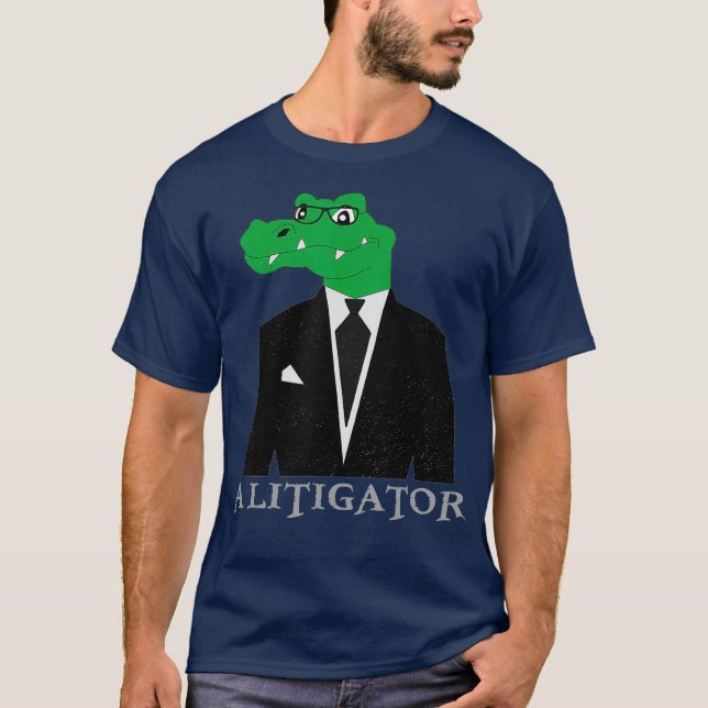 En rättsinstator Alligator i Kostym Funny Lawyer G T Shirt (Framsida)