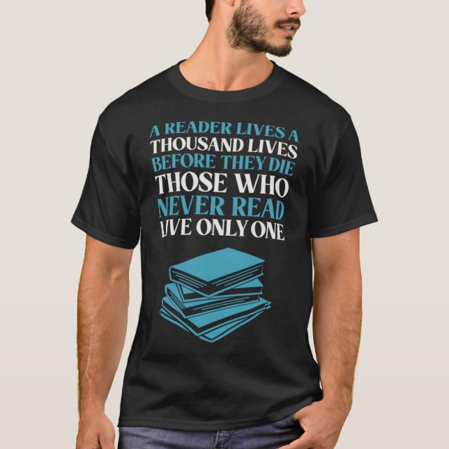 En Reader lever tusen liv i bibliofil 1 T Shirt (Framsida)