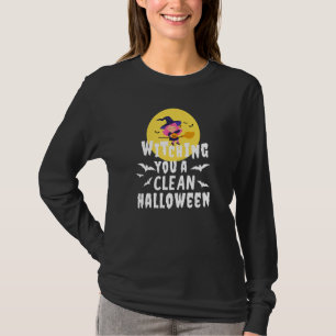 En ren Halloween-lägenhet renare på en T Shirt