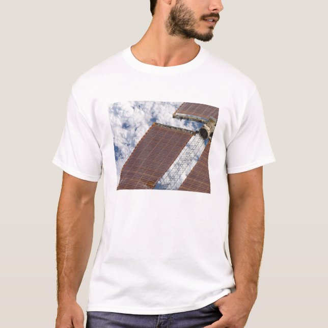En reparerad solmatris t-shirt (Framsida)