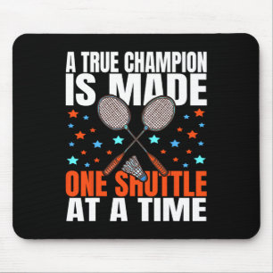 En riktig mästare är ett skyttle Badminton-spel Musmatta