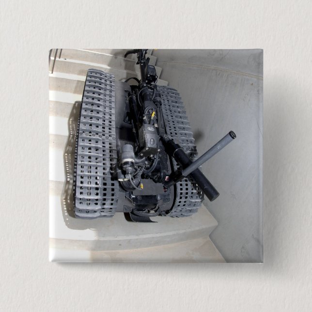 En robotenhet på Talon 3B som klättrar på en stai- Knapp (Framsida)