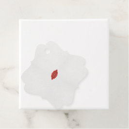 en röd och brun design på vit bakgrund gåvor etiketter