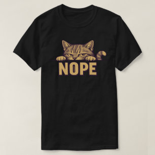 En rolig katt-tema design t shirt