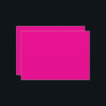 en rosa bakgrund med inbjudningar<br><div class="desc">Utformningen har en stor,  blå kvadrat med mjukt struktur och en djup blå nyans. Färg är vibrerande och fängslande och skapar en lugnande och friska atmosfär. Fyrkanten är bildens huvudsakliga fokus,  utan att några andra objekt eller distraktioner syns.</div>