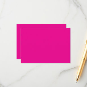 en rosa bakgrund med tilläggskort
