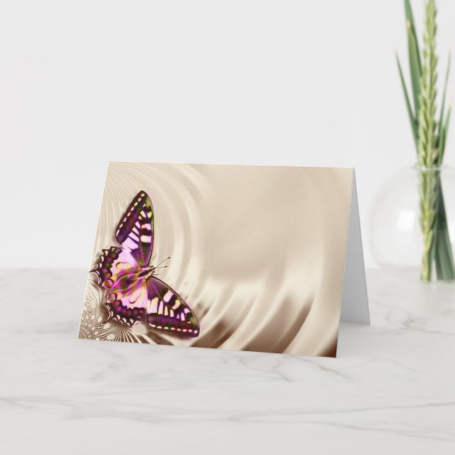 En rosa butterfly på en gräddsäcksbakgrund kort (Framsida)