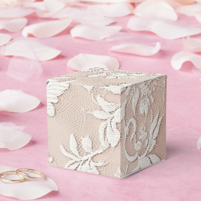 En rosa spetsserie design #14 presentaskar (Bröllop)