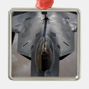 En rovfågel för US-flygvapen F-22 tankas Julgransprydnad Metall