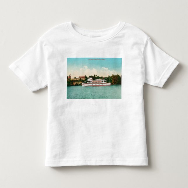 En Sacramento River plats med en Riverboat T-shirt (Framsida)