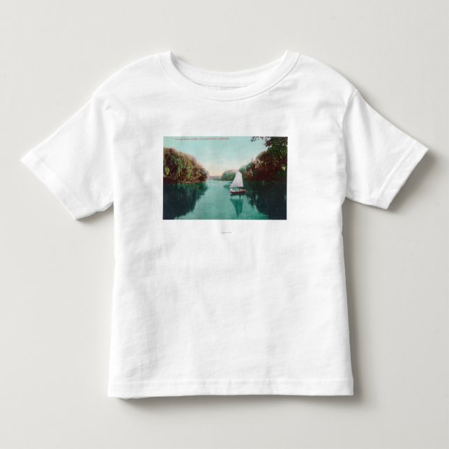 En segelbåt på fjädern RiverMarysville, CA Tröja (Framsida)