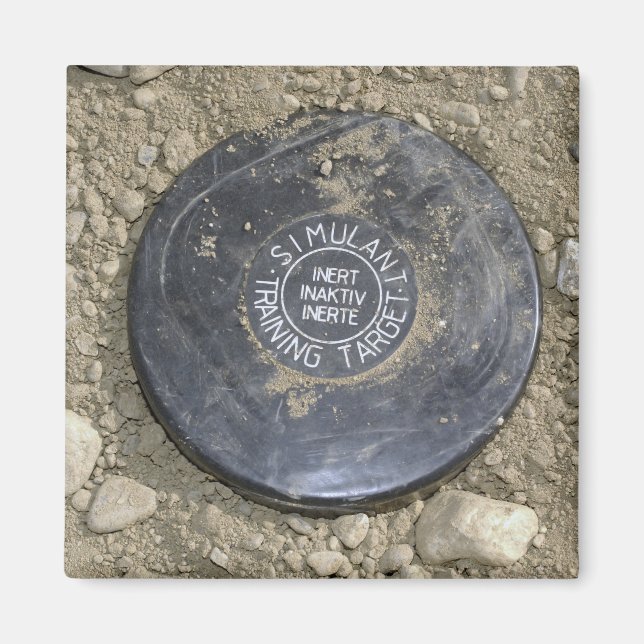 En simulerad landmina magnet (Framsidan)