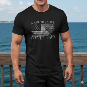 En sjömans själ dör aldrig Amerikansk flagga Skall T Shirt