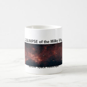 EN SKYMT av den Milky långt muggen Kaffemugg