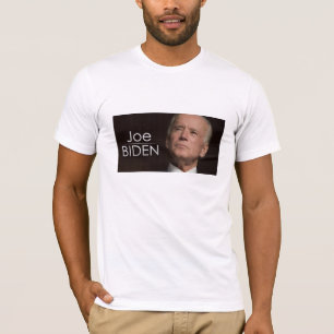 En snyggt vit skjorta bär en porträtt av president t shirt