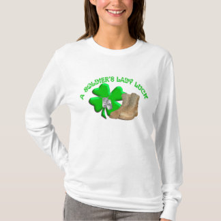 En soldat damtur t-shirt