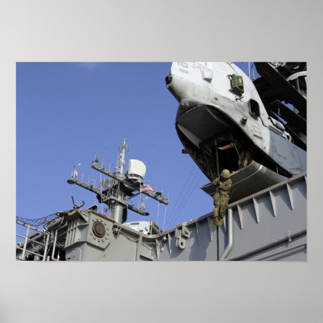 En soldat med snabba repor poster (Framsidan)