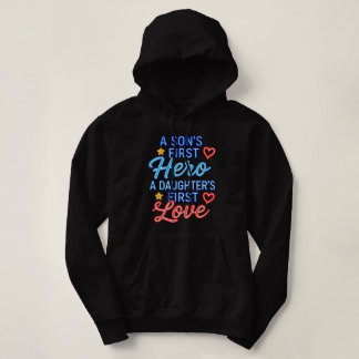 En Sons Första Hjälte, En Dotters Första Kärlek T Shirt