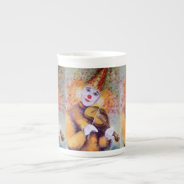 En söt clown som spelar fiolin benporslin mugg (Framsidan)