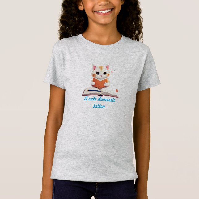 En söt domestic kattunge t shirt (Framsida)