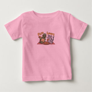 En söt katt och sköldpadda gillar att äta pizza t shirt