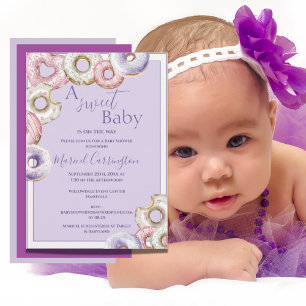 En söt Lila i Baby Donuts Watercolor Baby Shower Inbjudningar