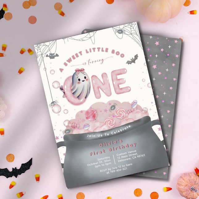 En söt liten boo är på väg en Rosa Inbjudningar (A Sweet Little Boo Is Turning One Pink Birthday Invitation)