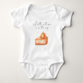 "En söt liten paj är på väg" baby shower T Shirt
