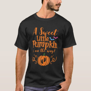 En söt liten pipa på vägen Halloween Pregna T Shirt