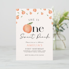En söt persikofödelsedag inbjudningar