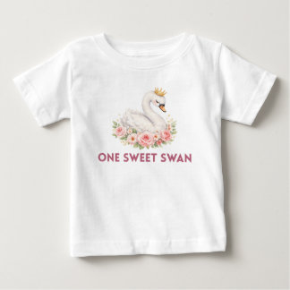 En söt svan födelsedagsklädsel t shirt