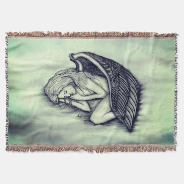 En sovande ängel på himmelmolnen i grönt filt (Framsidan)