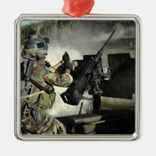 En speciell krigKombattant-hantverk Crewman 2 Julgransprydnad Metall