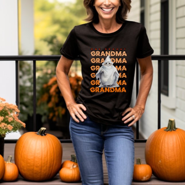 En Spooky Grandma Halloween Ghost Mimi Gigi Nana T Shirt (Skapare uppladdad)