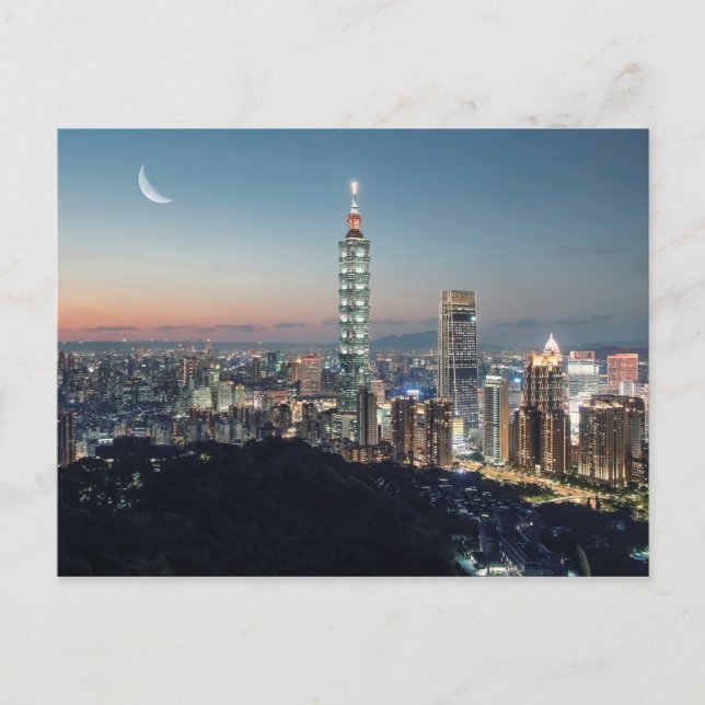 En stad under månljuset vykort (Framsida)