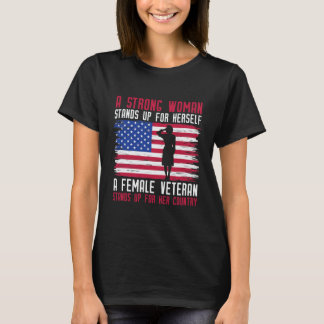 En stark kvinna stjäl upp sig själv t shirt