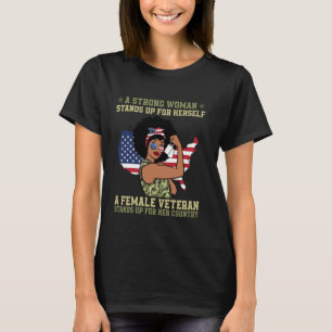 En stark kvinnlig stand för sig själv en kvinnlig t shirt