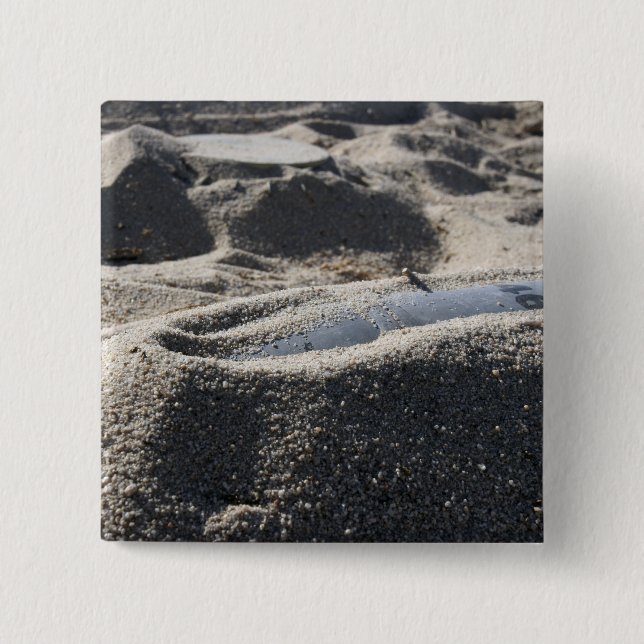 En statisk visning av en snäcka för artilleri knapp (Framsida)