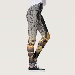 En stillsam brinna Yule inloggning en snöig skog Leggings