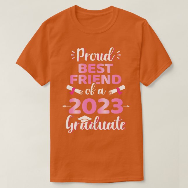 En stolt bästa vän till 2023 års ledande studenten t shirt (Design framsida)