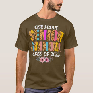 En stolt klass av äldre personer i 2022 Cute Leopa T Shirt