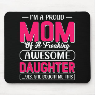 En stolt mamma skjorta present från dotter rolig m musmatta
