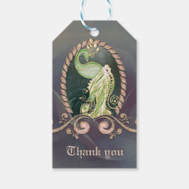 En stor påk i guld och grönt presentetikett