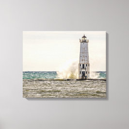 En stor våg kraschar in i Frankfort Light Canvastryck