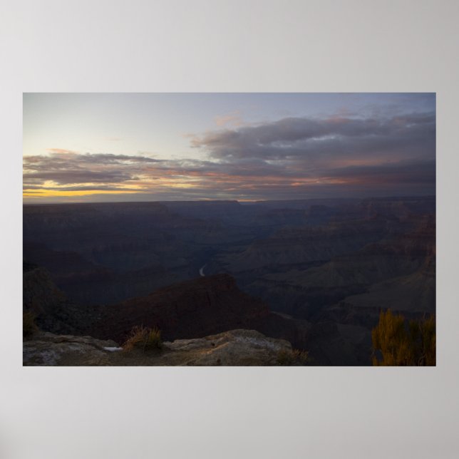 En storslagen grand Canyonsolnedgång Poster (Framsidan)