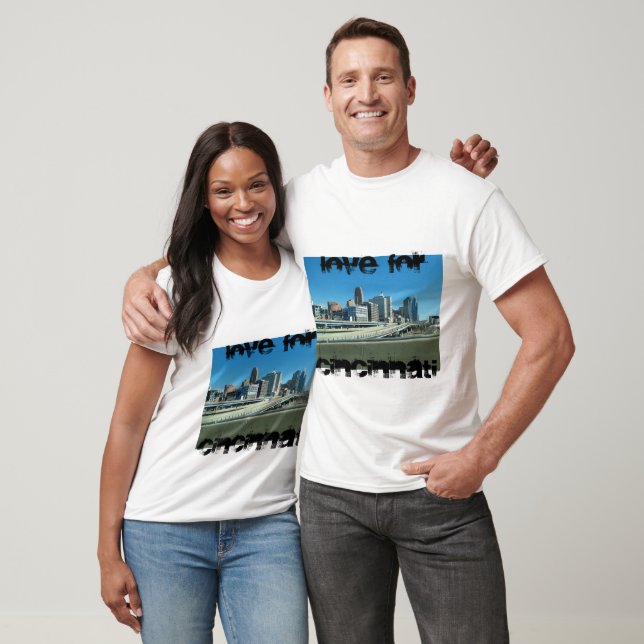 En svett med Cincinnati. T Shirt (Unisex)
