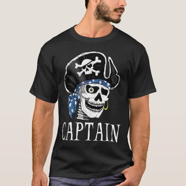 En-synad piratkapten t-shirt (Framsida)